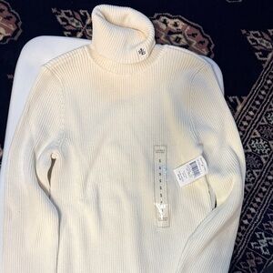 Lauren Ralph Lauren Men's Cream Turtleneck Sweater